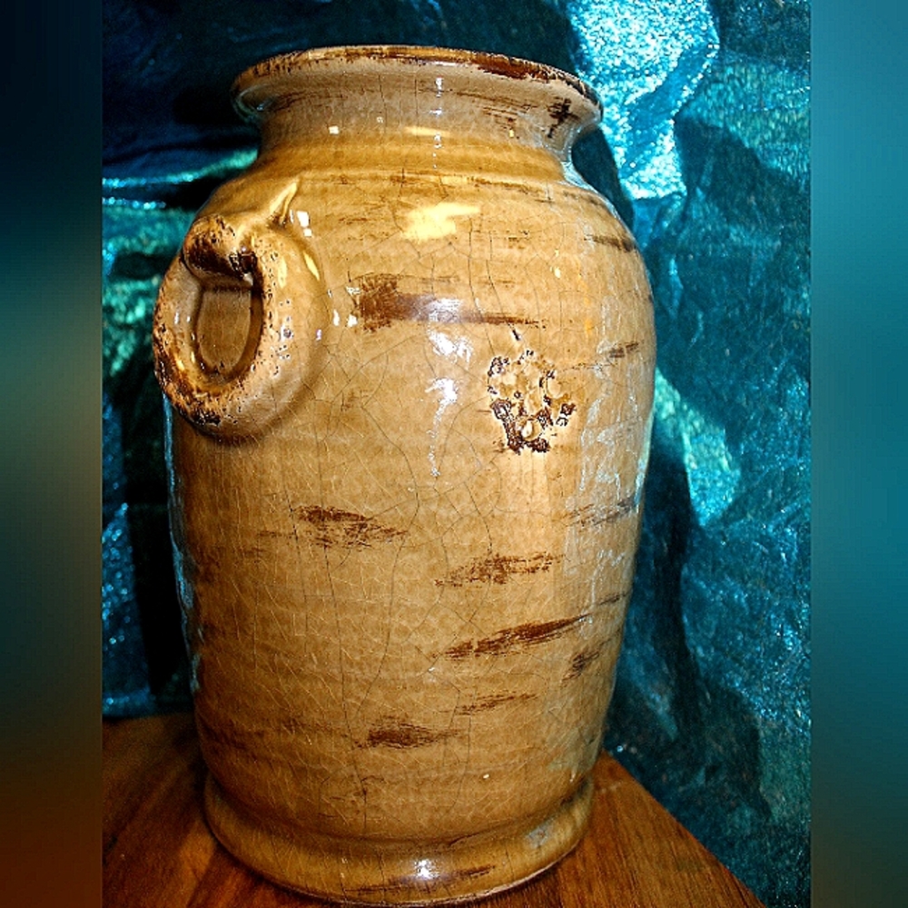 Hosley Ceramic Vase